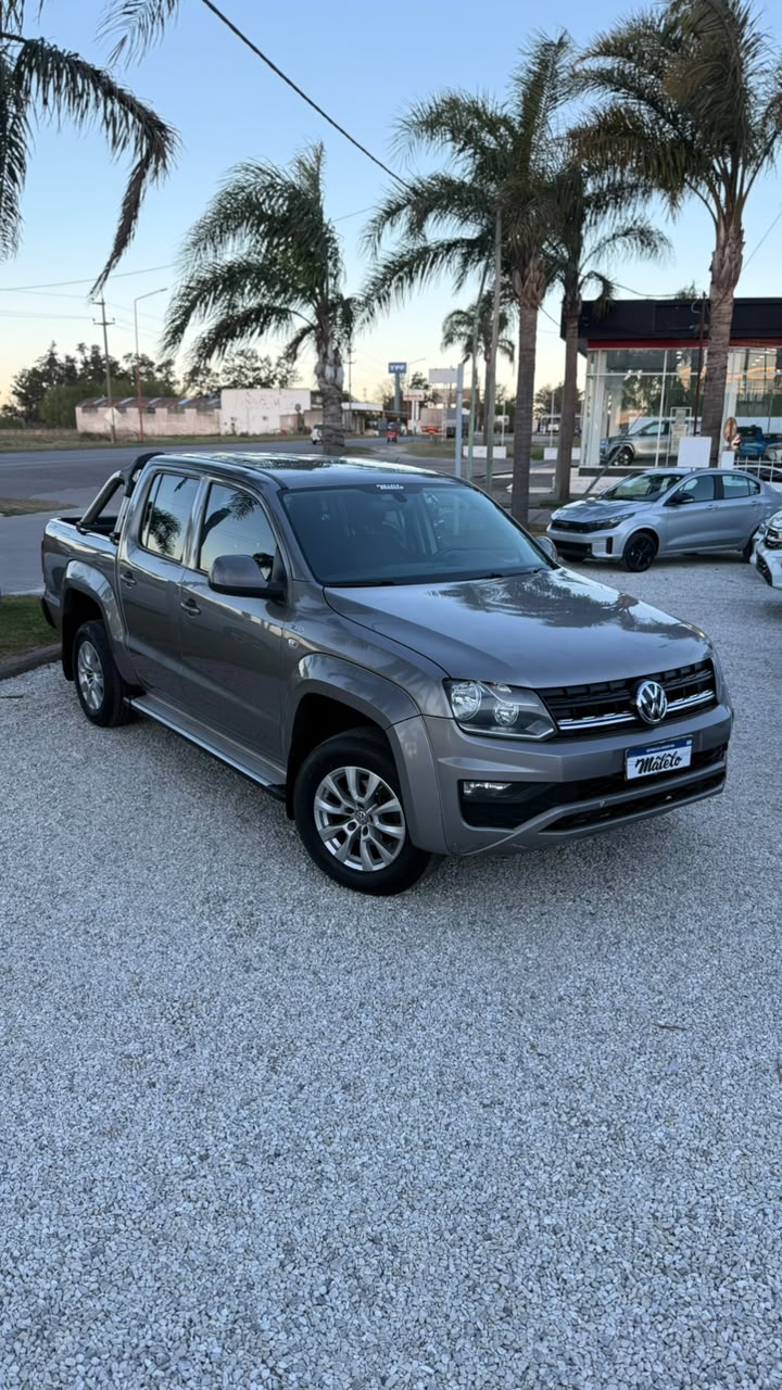 VOLKSWAGEN - AMAROK   2.0  TDI  180CV  - MANUAL  - 2018